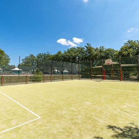 מלון Crayssac Camping Les Reflets Du Quercy מראה חיצוני תמונה