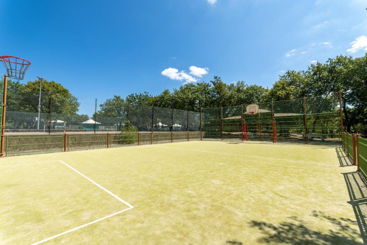 מלון Crayssac Camping Les Reflets Du Quercy מראה חיצוני תמונה