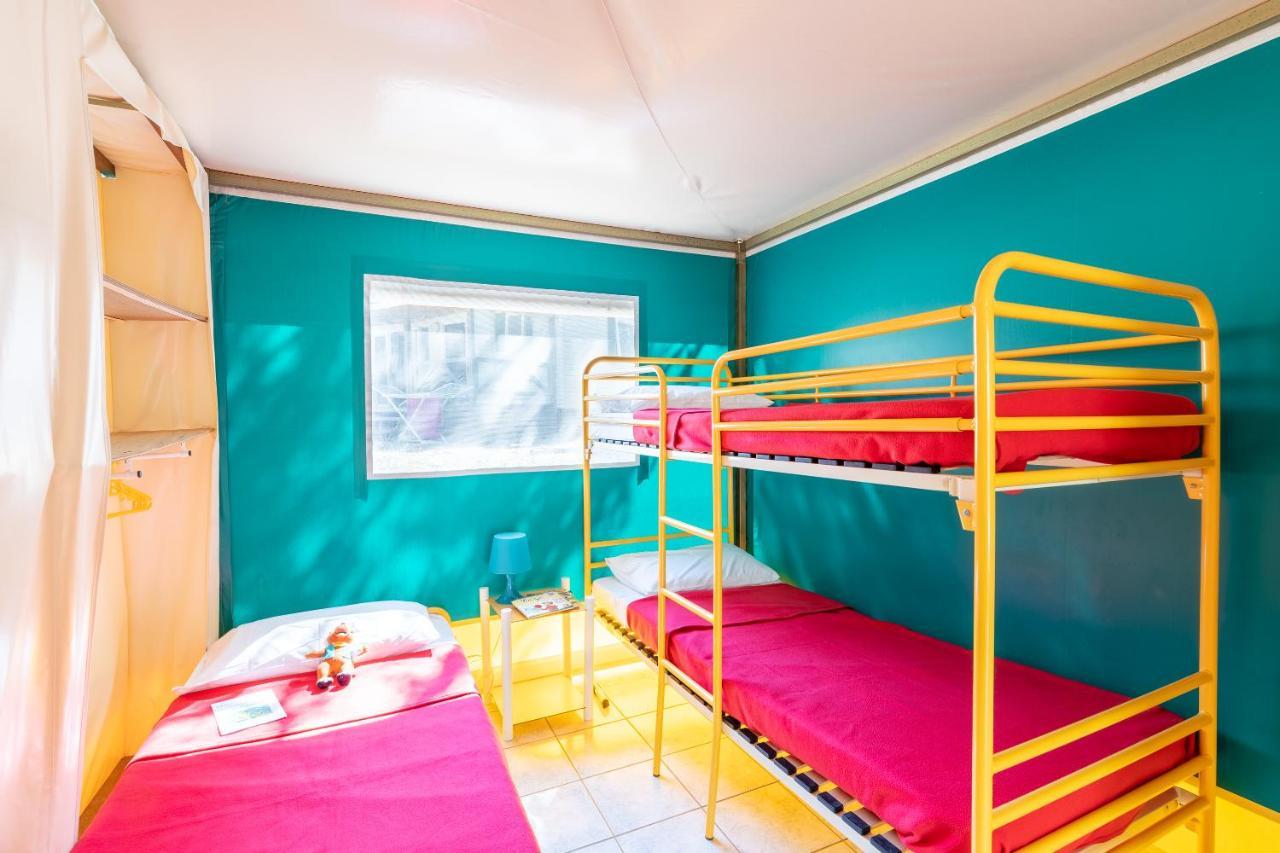 מלון Crayssac Camping Les Reflets Du Quercy מראה חיצוני תמונה