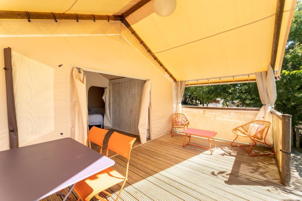 מלון Crayssac Camping Les Reflets Du Quercy מראה חיצוני תמונה