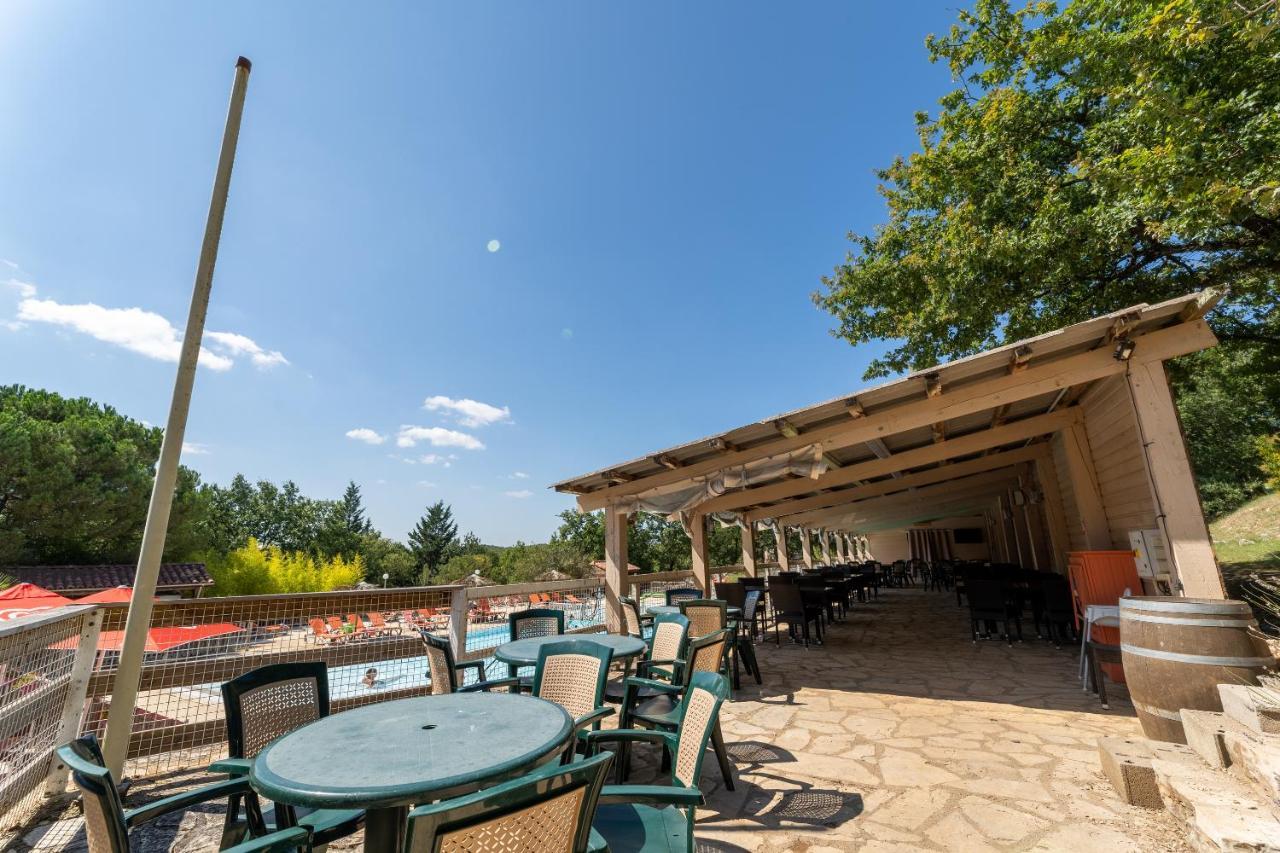 מלון Crayssac Camping Les Reflets Du Quercy מראה חיצוני תמונה