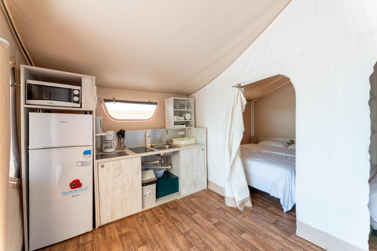 מלון Crayssac Camping Les Reflets Du Quercy מראה חיצוני תמונה