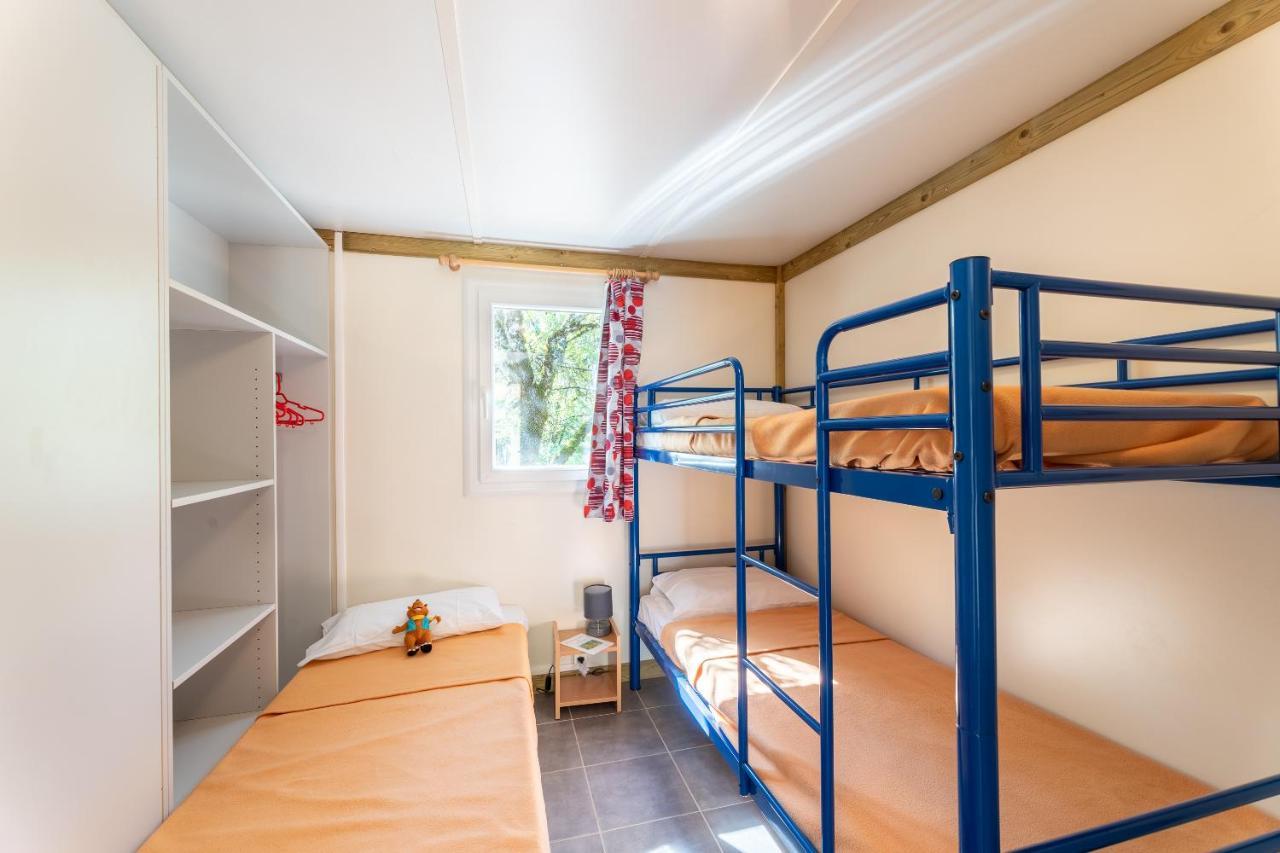 מלון Crayssac Camping Les Reflets Du Quercy מראה חיצוני תמונה